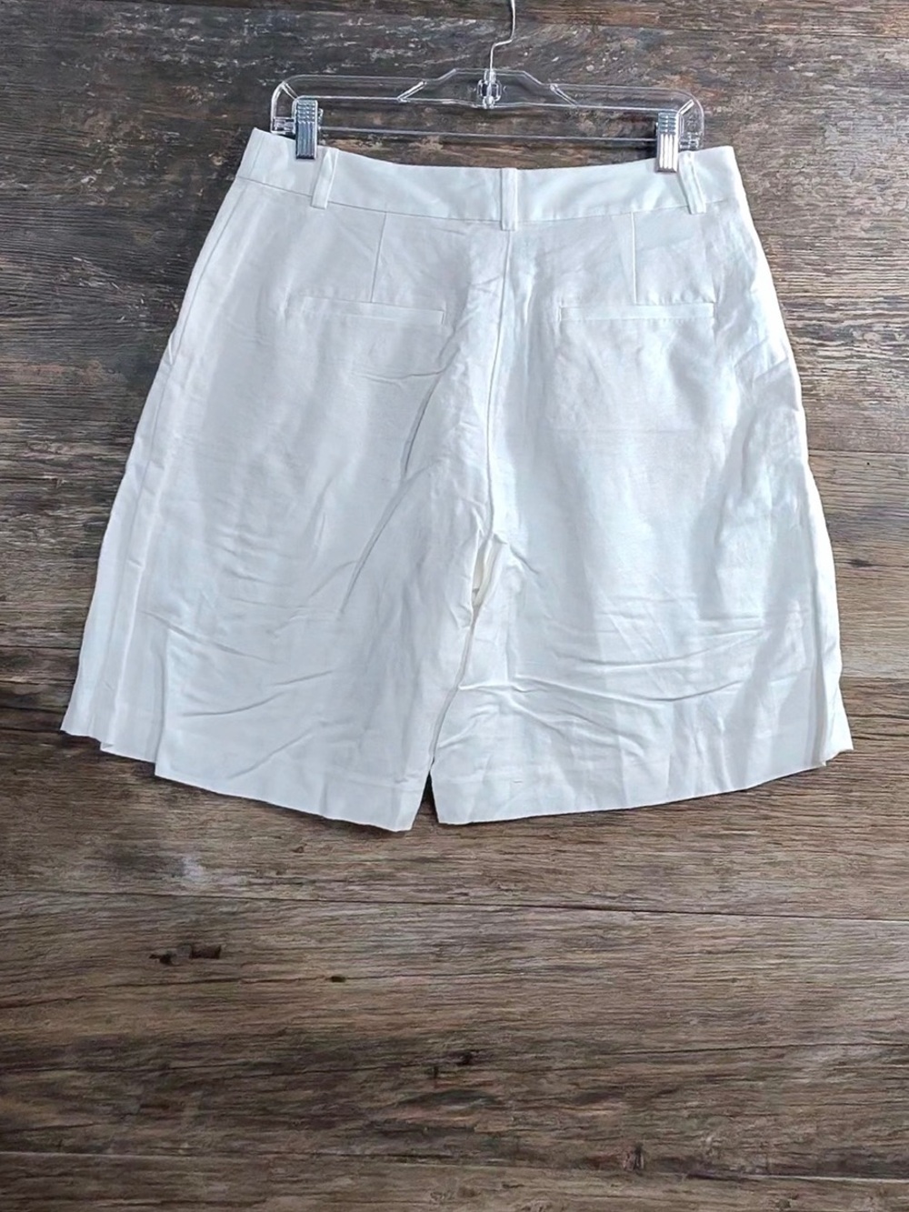 LOFT Pleated Front White Shorts